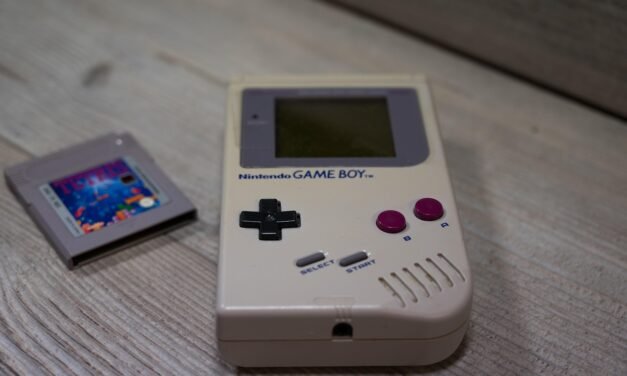 Game Boy, la consola que triunfó siendo menos potente